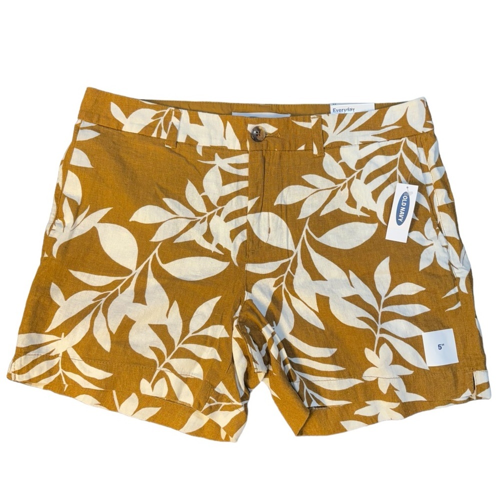 NWT OLD NAVY EVERYDAY SHORTS